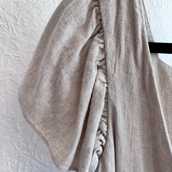 MPC boutique linen jumpsuit - Picture 6 of 7